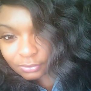 Meet your Posher, Lakeisha